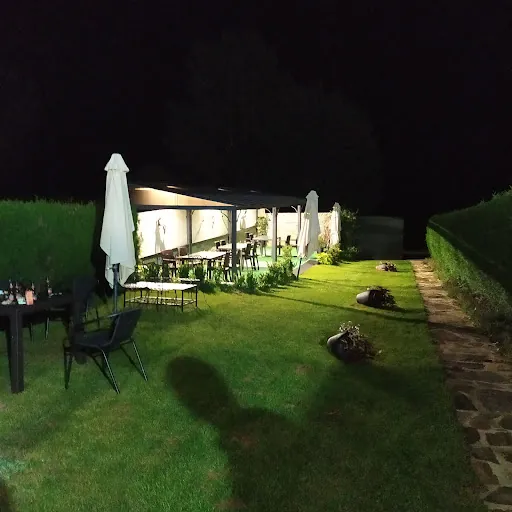 Casa Elena: Un rincón acogedor en Laza con delicias caseras