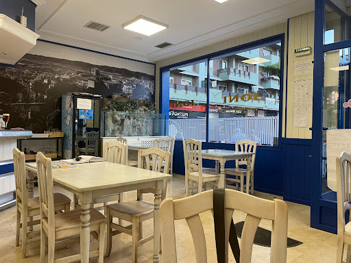 Marisqueria Joni: Deliciosos sabores marinos en el corazón de Cuenca 1