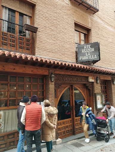 Restaurante Asador La Parrilla: Sabores caseros en el corazón de Toledo 1 AF1QipOehZumayUJgVGUIeSKd k8aYCUwG9eIt82dM0m