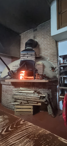 Zute el menor: Delicioso asado de cordero en Sepúlveda 28 AF1QipOezKun2ujnUK5JOcYPGtmi2VJ53065DedCCz4g