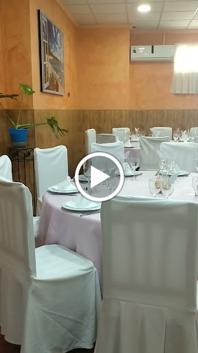 Cafe Bar El Chiringuito: Sabores del mar en un rincón acogedor de Cartagena 1