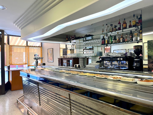 Restaurante Serenella: La mejor tortilla de patata en Logroño 1 AF1QipOj6NiLN78A8efZ3kdwTcAQegsFoWM8 gO9pv6h