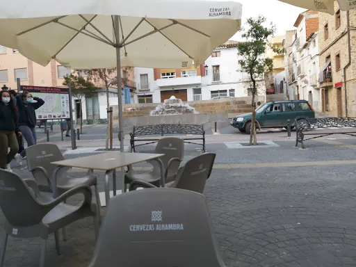Bar San Remo: Sabor casero y acogedor en el corazón de Altura