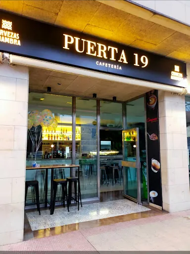 Cafetería Puerta 19: Sabor y cercanía en el corazón de Logroño