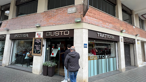 Gusto Restaurante: Sabores de Italia en el corazón de Barcelona 1 AF1QipOkwwdiXypVzUwc331P pbScVn8z1CZvqh iSlo