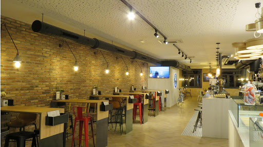 Sobre Migas: Un rincón en Ourense donde disfrutar de exquisitas migas y un ambiente familiar 1 AF1QipOlU n TYFtVLtuYd 1Op6I1QPczSpCLpLPBEr0