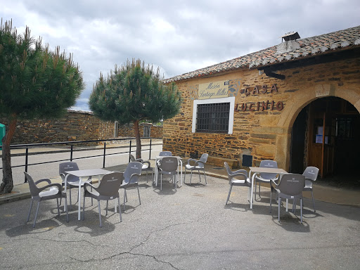 Meson Casa Lucinio: El rincón ideal para un auténtico cocido maragato en Santiago Millas 51 AF1QipOno7T5ByBB1owI M1rs3YI9k2HirKSBNOhYMcT