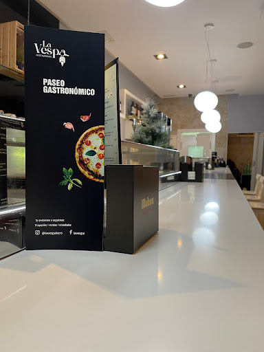 Restaurante La Vespa Toro: Sabores auténticos en el corazón de Toro 1 AF1QipOpLCwltLjJBHUNJvDeW1re4yyi8DhRRMw1jZyT