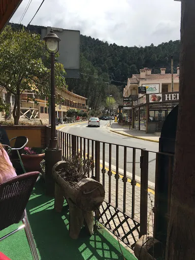 La Taberna: Sabores auténticos en La Iruela con su famoso solomillo