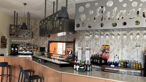 Bar La Nueva Estrella: Un rincón acogedor en Burgo de Osma con sabores auténticos 4