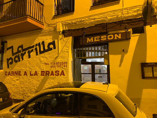 Restaurante La Parrilla: Sabor auténtico y acogedor en Alcañiz 1 AF1QipOtG17Hbn1j6AJwcIAWNvv6HBM9pXXzw33K3oog
