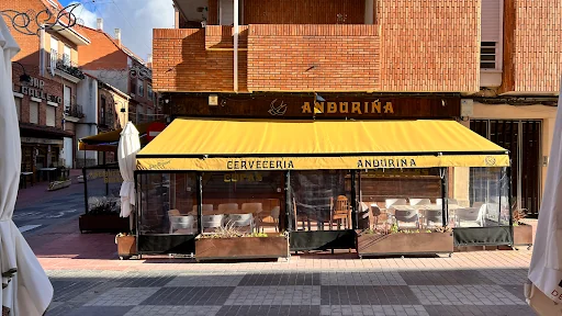 Restaurante Cervecería Anduriña: Sabor auténtico en el corazón de Benavente
