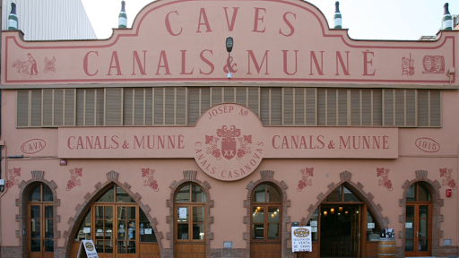 Restaurant Canals & Munné: Auténtica cocina catalana en un rincón histórico del cava 46