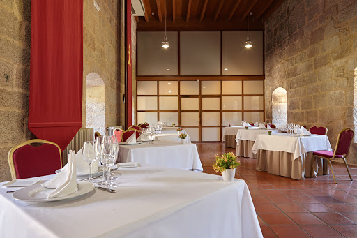 O Meson do Mosteiro: Un rincón acogedor en Leiro con deliciosos sabores españoles 3 AF1QipP LPFNTlEpBUDDF6K9OR3vsUL3hNWi3QB2Fopc