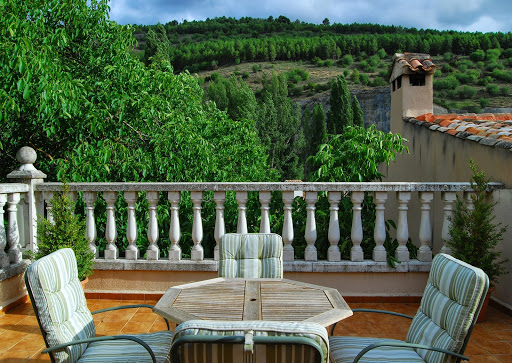 Hostal La Noguera Restaurant: Gusto casero en un rincón mágico de Palomera 45 AF1QipP SBVWAIlR4rnu krtPdq2GRG9rRHEjVgol0