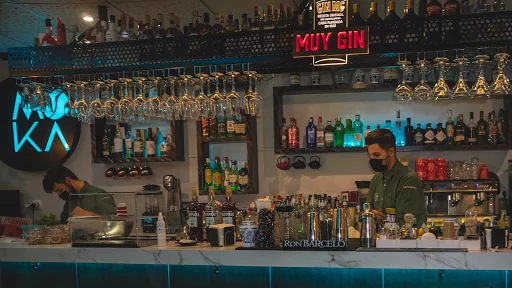 Moka San José: Sabores irresistibles y cócteles únicos en el corazón de Níjar