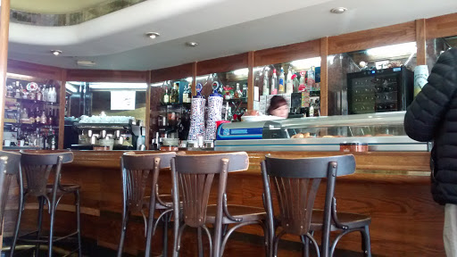 Restaurante Los Caracoles: Sabores irresistibles en O Pereiro de Aguiar 51 AF1QipP1nL2qUMb1haoD61m3 Zh3MGmgFab3mG6war5f