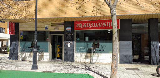 Cerveceria Transilvania: Sabores únicos en el corazón de Palencia 1 AF1QipP2V8D3I7yclv i13HukspZyaBh NvPjlK3WfRq