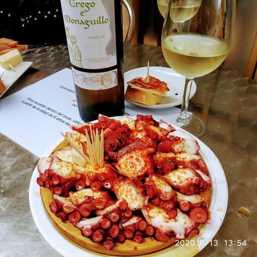 Domus Cafetería: Un rincón acogedor en Ourense para saborear delicias únicas 20 AF1QipP4uR8 W57NJWu1F089z84OYInflz4PpTA0S0CB