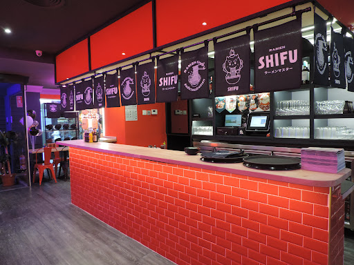 Ramen Shifu - Oviedo: Delicioso ramen en el corazón de Oviedo 1 AF1QipP7y6Ud83yG8pyDEE3enXDMrA87wAYht5wO4G B