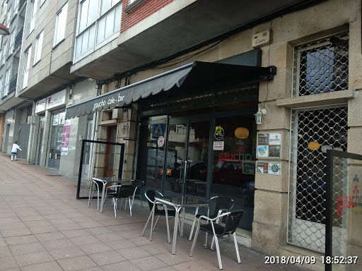Gaucho Cafe Bar: Sabores auténticos en el corazón de O Carballiño 1