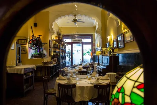 Restaurante El Encuentro: Encanto valenciano y deliciosas croquetas