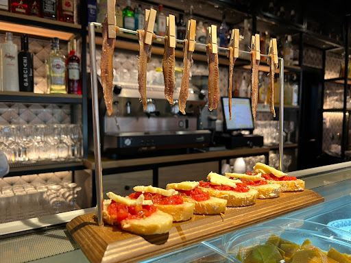 La Casona del Mesonero: Sabor auténtico en Palazuelos, ¡no te pierdas el cabrito! 15 AF1QipPCLv8Mco