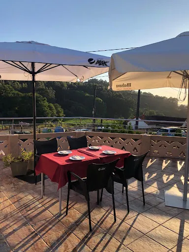 Casa Rosal: Sabores mediterráneos en el corazón de Meaño
