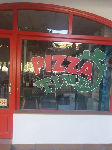 Pizza Time Pizzeria Las Chapas Elviria Capobino: Sabores auténticos en el corazón de Marbella