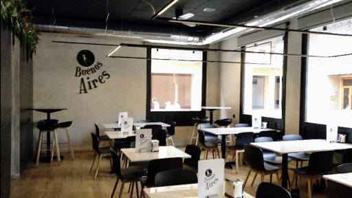 Café Buenos Aires Actur: Deliciosos sabores en el corazón de Zaragoza 45 AF1QipPEVYv9X1jCcC2MfdzIFARf1VHDQEIYp3Ah035l