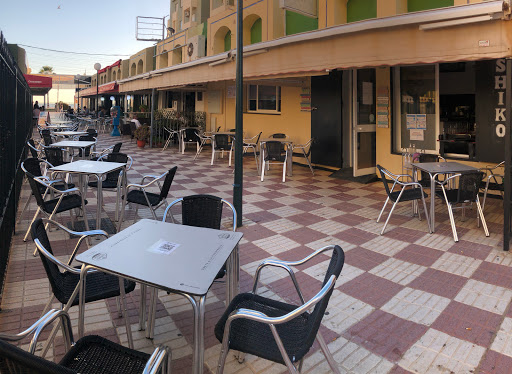 Shiko Bar: Sabor auténtico junto al mar en El Puerto 28