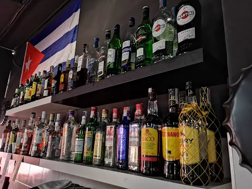 El Floridita de Torrevieja: Sabor auténtico cubano a pie de playa 1 El Floridita de Torrevieja: Sabor auténtico cubano a pie de playa