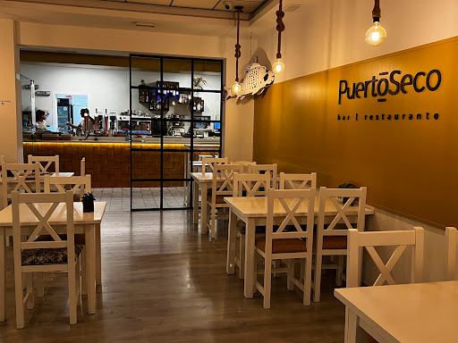 Restaurante Puerto Seco: Sabor auténtico en pleno Badajoz con vistas únicas 20 AF1QipPGvSNQFE0qYYKwpoQvHBDg20BqAda0Taw5kOFK