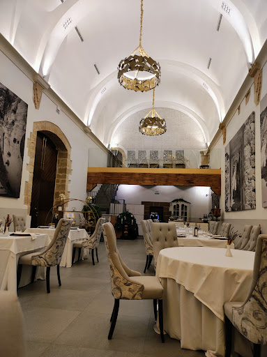 Ermita Madre de Dios del Campo: Un refugio culinario en el corazón de Úbeda 1 AF1QipPHAezhGE lzxHzqggpWH2EL9