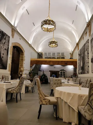 Ermita Madre de Dios del Campo: Un refugio culinario en el corazón de Úbeda