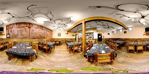 El Parral: Sabor auténtico en Albalate te espera