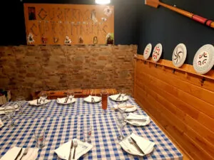 Bar Ambigú: Sabores irresistibles en una terraza con encanto