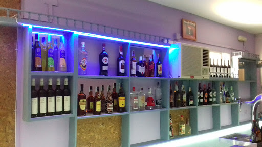 Café Bar Anteiku: Un rincón acogedor en Ourense con delicias únicas 23 AF1QipPJNyCYLjvieNe nHTCbiaEs mWE28Fsdk3qpeJ
