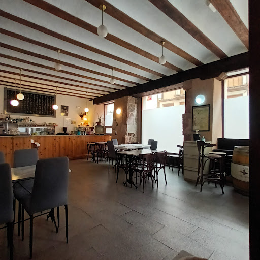 El Catacaldos, España: Delicias asadas en un rincón encantador de Molina de Aragón 1 AF1QipPK1M7tBjCew1LWHD9uaRwiHBiRDHCgkw1un2Qb