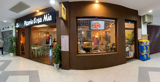 Pizzeria Cosa Mia: Deliciosas pizzas en el corazón de Castelló 26