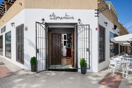 El Alimentario: Sabores locales en un rincón acogedor de Torre del Mar 28 AF1QipPLYIC Mgu t2FyJtAWTBXBWhKiEd2leO2wsYRu