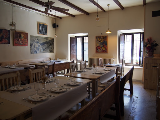 Almacen del Arriero Restaurante & Bar: Sabores auténticos en un rincón acogedor de Astorga 1 AF1QipPLbttgIhJiHZCFg7pTY8uQxmH4NN