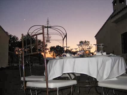 La Senda de Los Enebros: Un rincón familiar con deliciosa comida en Higuera de las Dueñas 1