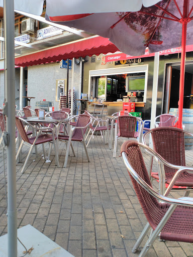 El Sitio de Gonzalo: Un rincón familiar en Arenas de San Pedro con hamburguesas irresistibles 1 AF1QipPNNhtfcnIEz1974drALQVw1VX7VLXb081S2jZw