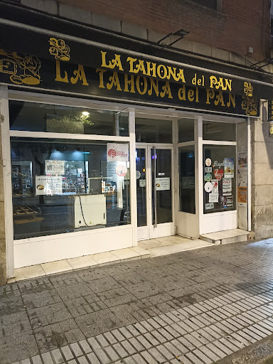 La Tahona Del Pan: Sabores gourmet en el corazón de Zamora 1 AF1QipPOmo7k9rpnwdMB8gJeANBI4MzWjoALuKA1DtQr