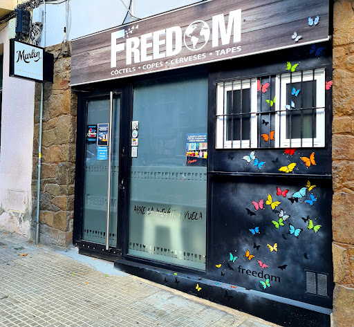 <strong>Freedom: Cócteles en un ambiente acogedor en Viladecans</strong> 1 AF1QipPPxujTHV7OkmbT2FEe
