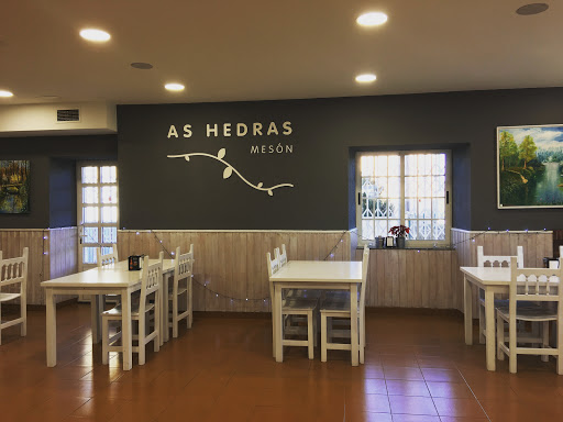 Mesón As Hedras: Sabor auténtico en Valdoviño con encanto familiar 1