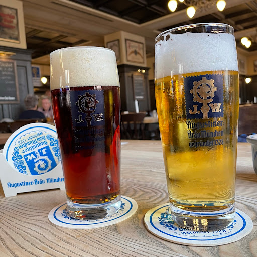 Bodecall: El rincón gourmet en Málaga para los amantes de la cerveza 50 AF1QipPUT0RY 0jY7ArorkwggV1RtE1eJ9EqcDMa4D9E