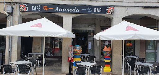 Bar Alameda: Deliciosas arepas y sushi en el corazón de O Carballiño 1 AF1QipPVZcrnkS NFsINOJuOSCS9SkNf87OXJAlUNcbS