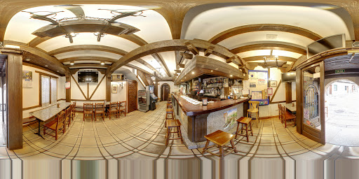 Casa Paco: Deliciosas tapas en la encantadora Segovia 1